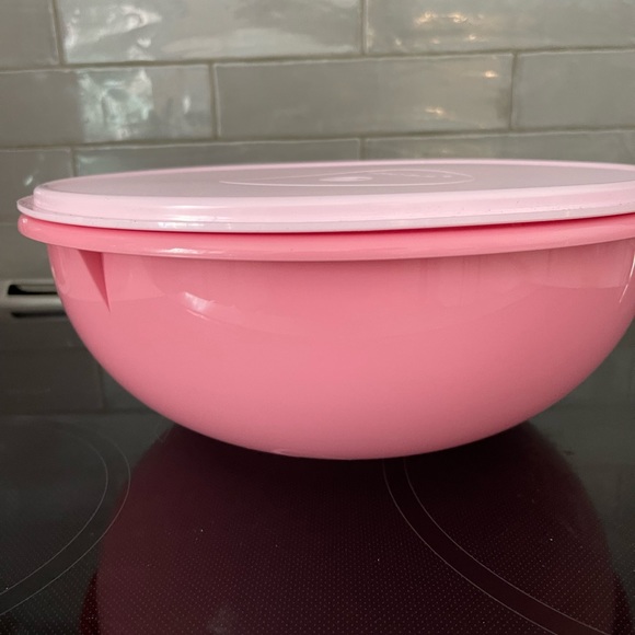 New Tupperware Classic Fix n Mix Bowl - Picture 1 of 3